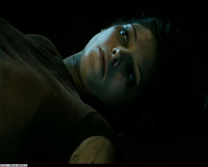Ashley-Greene-dot-nl_SummersBlood-MovieCaptures000862.jpg