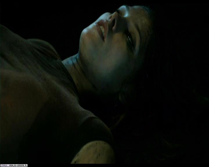 Ashley-Greene-dot-nl_SummersBlood-MovieCaptures000877.jpg