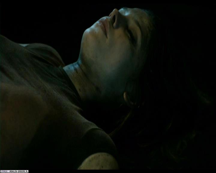Ashley-Greene-dot-nl_SummersBlood-MovieCaptures000878.jpg