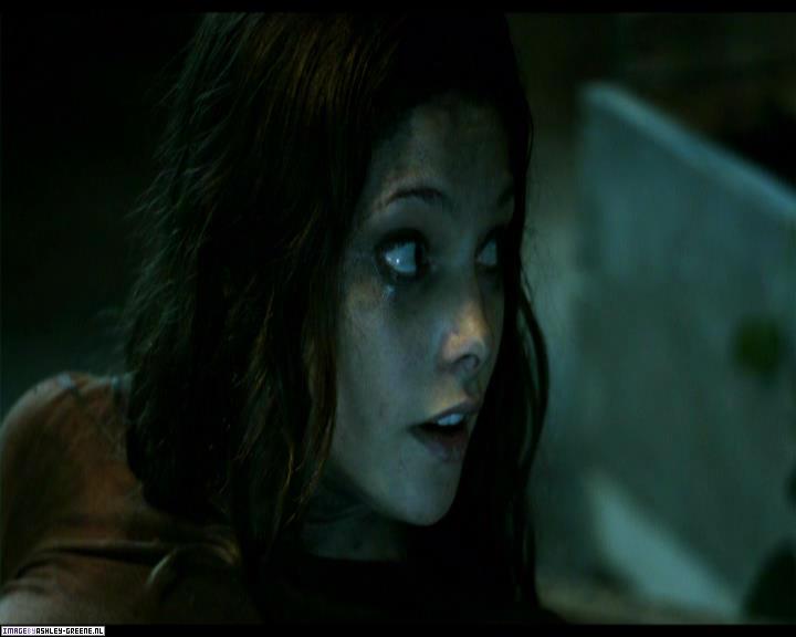Ashley-Greene-dot-nl_SummersBlood-MovieCaptures000912.jpg