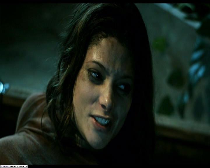 Ashley-Greene-dot-nl_SummersBlood-MovieCaptures000936.jpg