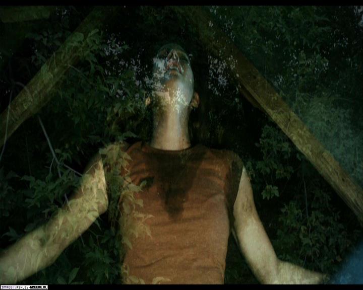 Ashley-Greene-dot-nl_SummersBlood-MovieCaptures000968.jpg Ashley-Greene-dot-nl_SummersBlood-MovieCaptures000968.jpg