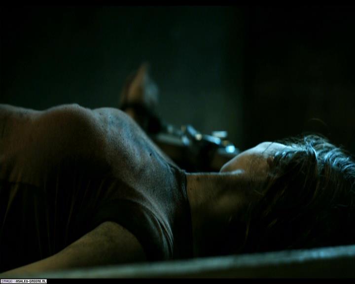 Ashley-Greene-dot-nl_SummersBlood-MovieCaptures000975.jpg Ashley-Greene-dot-nl_SummersBlood-MovieCaptures000975.jpg