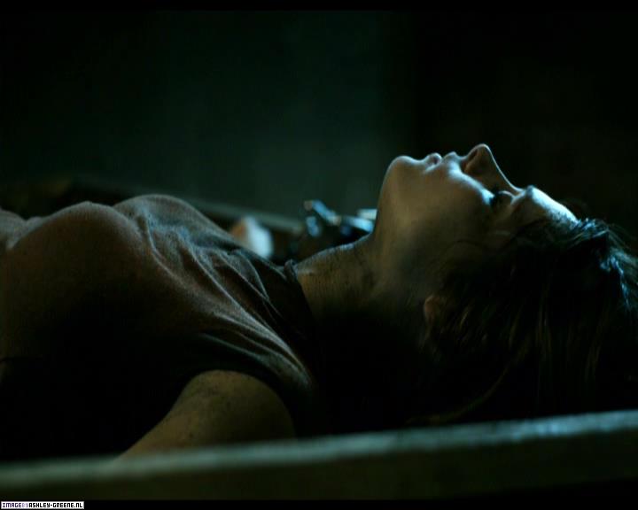 Ashley-Greene-dot-nl_SummersBlood-MovieCaptures000979.jpg