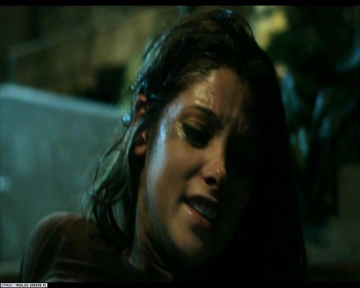 Ashley-Greene-dot-nl_SummersBlood-MovieCaptures000988.jpg