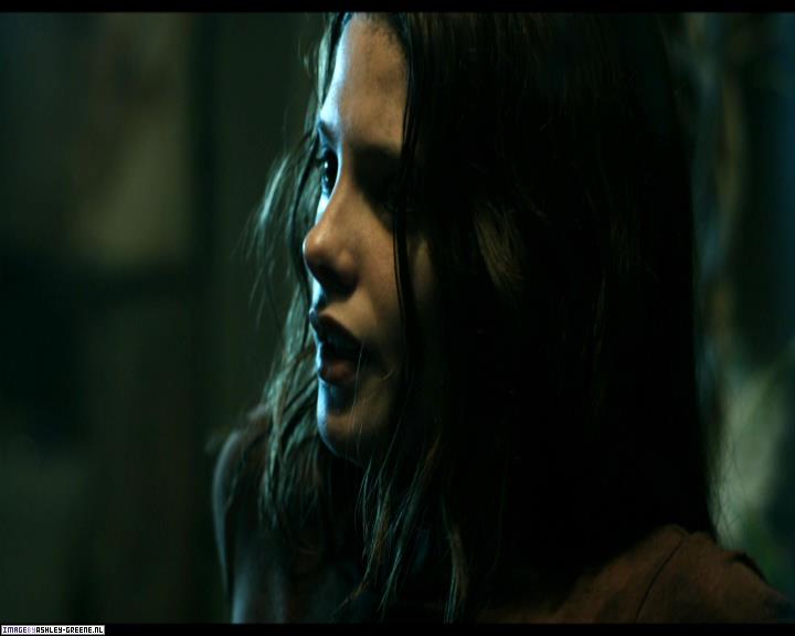 Ashley-Greene-dot-nl_SummersBlood-MovieCaptures001012.jpg