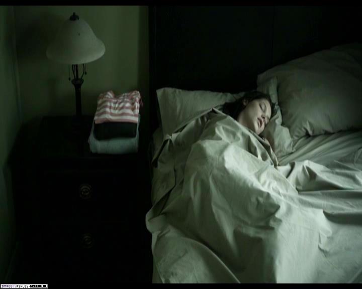 Ashley-Greene-dot-nl_SummersBlood-MovieCaptures001081.jpg