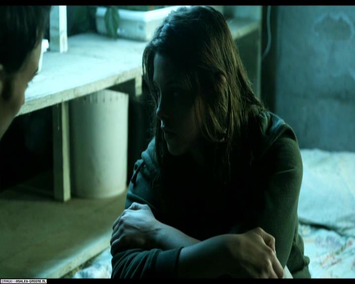 Ashley-Greene-dot-nl_SummersBlood-MovieCaptures001115.jpg
