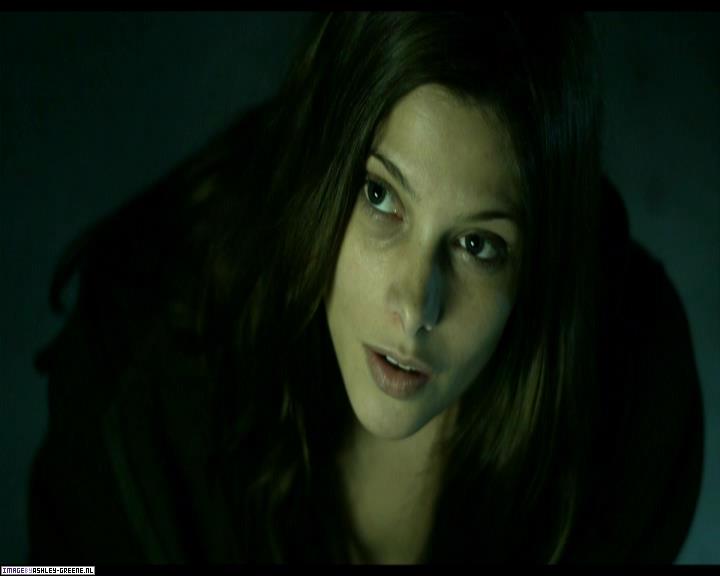 Ashley-Greene-dot-nl_SummersBlood-MovieCaptures001172.jpg