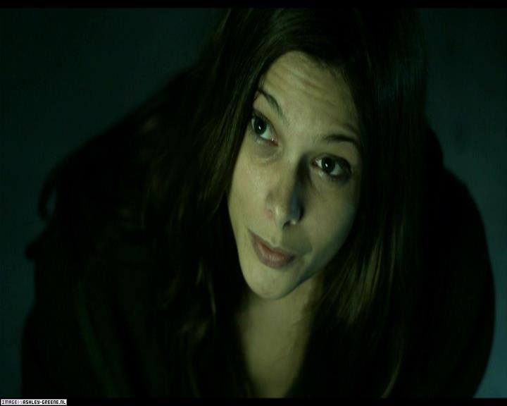 Ashley-Greene-dot-nl_SummersBlood-MovieCaptures001174.jpg