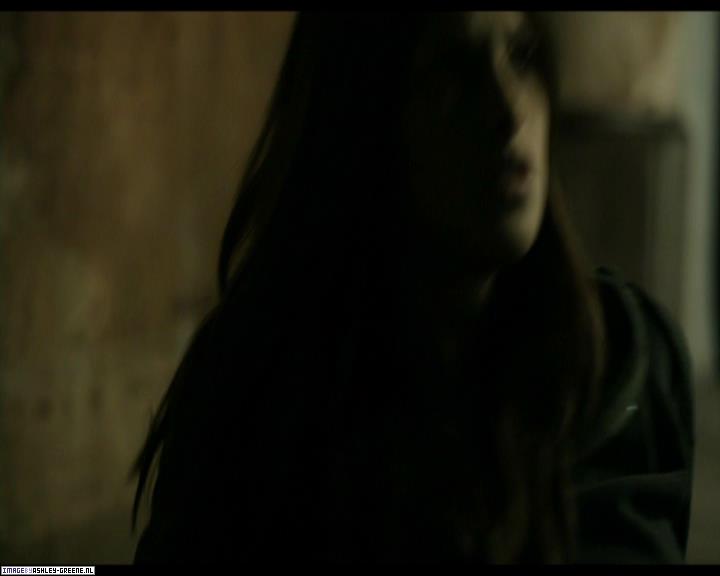 Ashley-Greene-dot-nl_SummersBlood-MovieCaptures001318.jpg