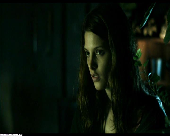 Ashley-Greene-dot-nl_SummersBlood-MovieCaptures001327.jpg Ashley-Greene-dot-nl_SummersBlood-MovieCaptures001327.jpg