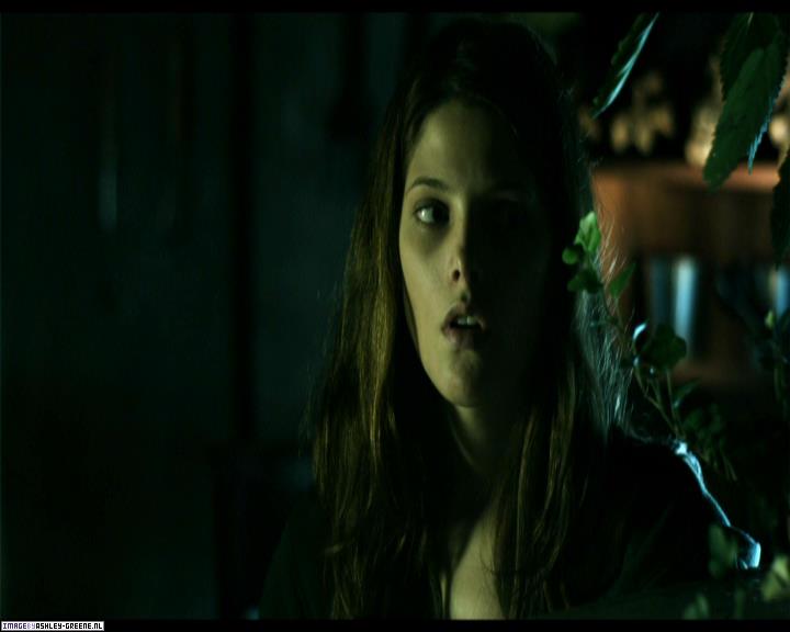 Ashley-Greene-dot-nl_SummersBlood-MovieCaptures001334.jpg Ashley-Greene-dot-nl_SummersBlood-MovieCaptures001334.jpg