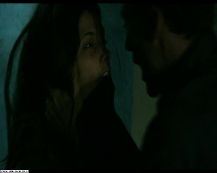 Ashley-Greene-dot-nl_SummersBlood-MovieCaptures001386.jpg