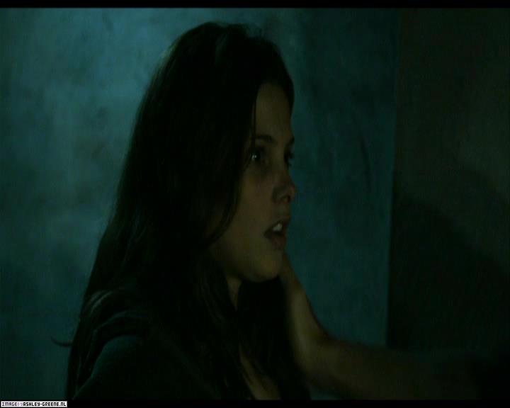 Ashley-Greene-dot-nl_SummersBlood-MovieCaptures001393.jpg