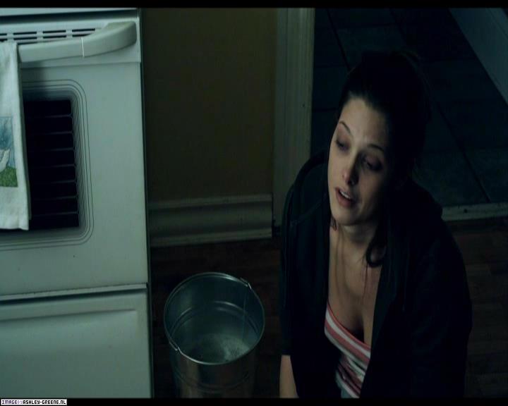 Ashley-Greene-dot-nl_SummersBlood-MovieCaptures001421.jpg