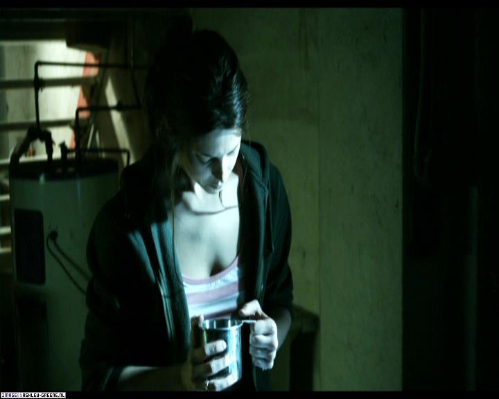 Ashley-Greene-dot-nl_SummersBlood-MovieCaptures001442.jpg
