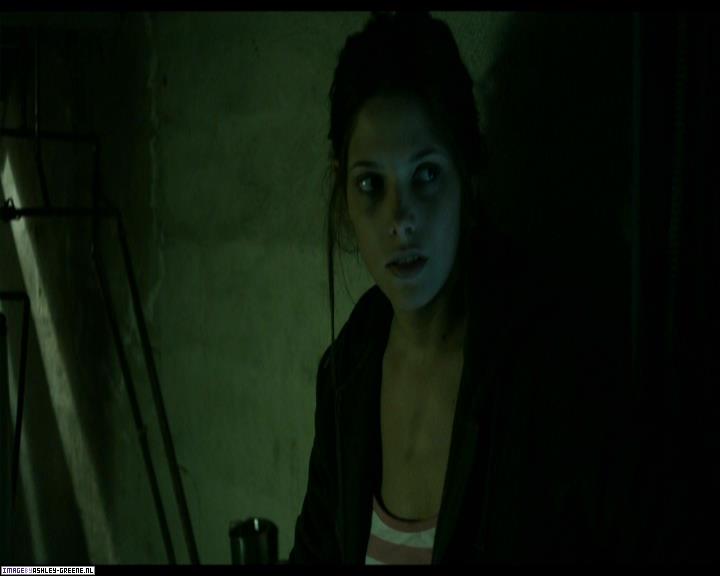 Ashley-Greene-dot-nl_SummersBlood-MovieCaptures001459.jpg