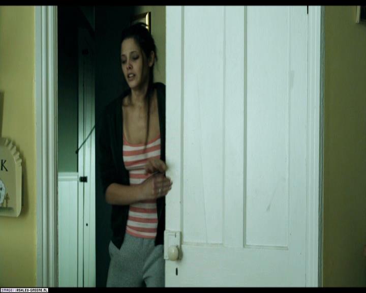 Ashley-Greene-dot-nl_SummersBlood-MovieCaptures001464.jpg