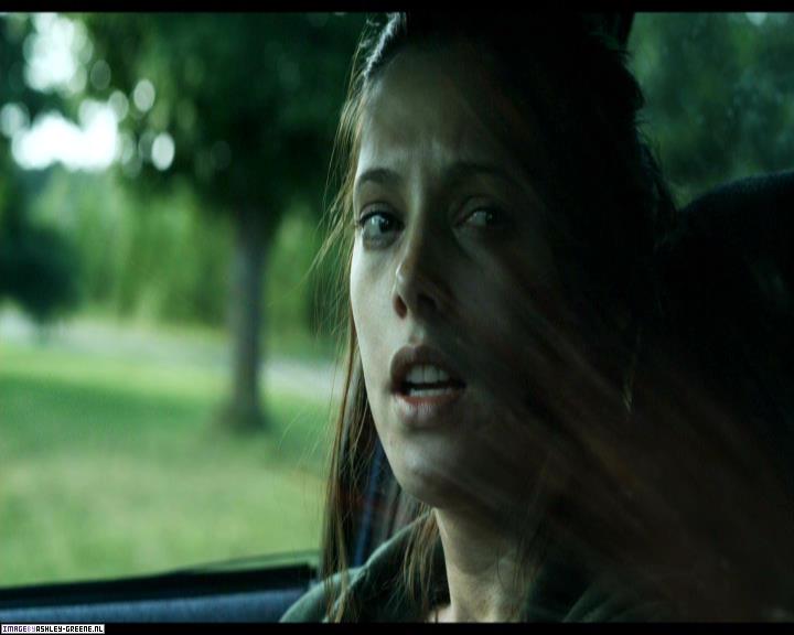 Ashley-Greene-dot-nl_SummersBlood-MovieCaptures001552.jpg