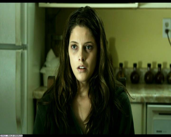 Ashley-Greene-dot-nl_SummersBlood-MovieCaptures001719.jpg