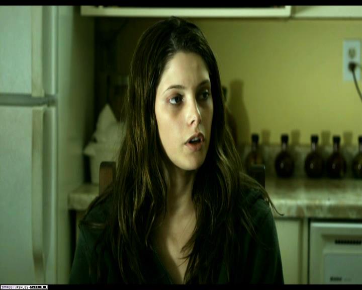 Ashley-Greene-dot-nl_SummersBlood-MovieCaptures001723.jpg