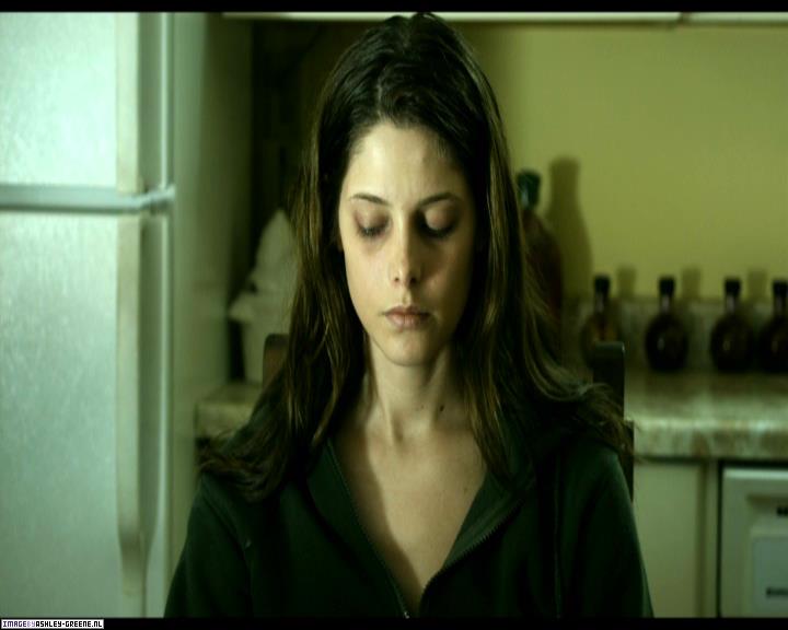Ashley-Greene-dot-nl_SummersBlood-MovieCaptures001728.jpg