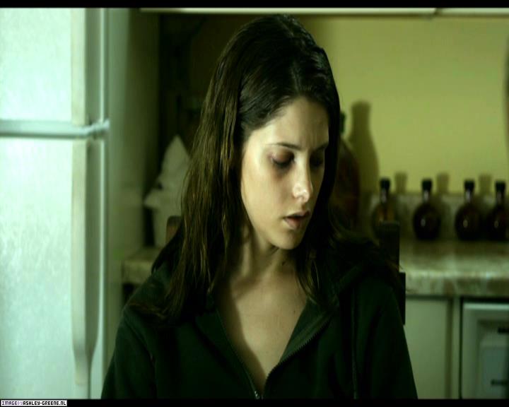 Ashley-Greene-dot-nl_SummersBlood-MovieCaptures001732.jpg