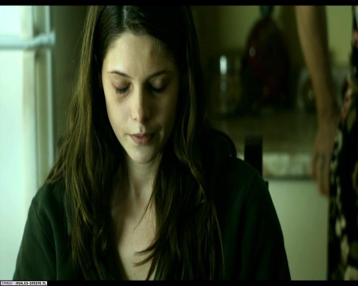 Ashley-Greene-dot-nl_SummersBlood-MovieCaptures001754.jpg