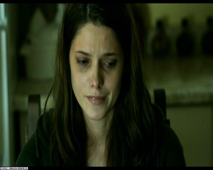Ashley-Greene-dot-nl_SummersBlood-MovieCaptures001773.jpg