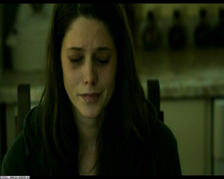 Ashley-Greene-dot-nl_SummersBlood-MovieCaptures001781.jpg