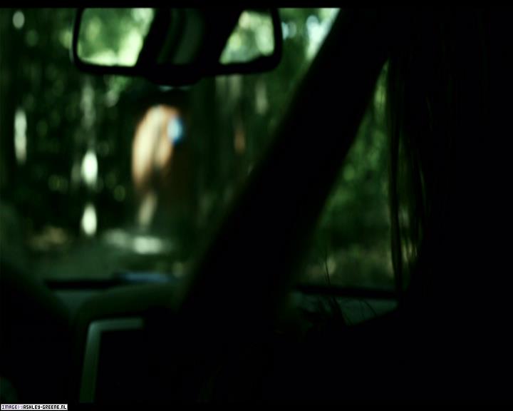 Ashley-Greene-dot-nl_SummersBlood-MovieCaptures001830.jpg