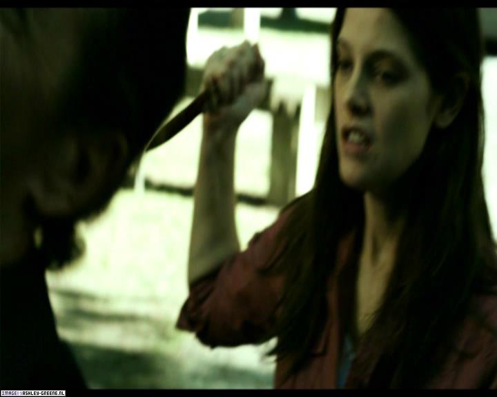 Ashley-Greene-dot-nl_SummersBlood-MovieCaptures001861.jpg