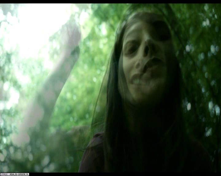 Ashley-Greene-dot-nl_SummersBlood-MovieCaptures001868.jpg Ashley-Greene-dot-nl_SummersBlood-MovieCaptures001868.jpg