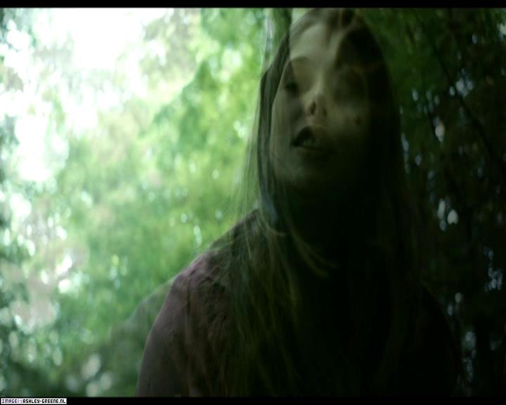 Ashley-Greene-dot-nl_SummersBlood-MovieCaptures001874.jpg