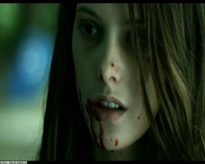 Ashley-Greene-dot-nl_SummersBlood-MovieCaptures001893.jpg