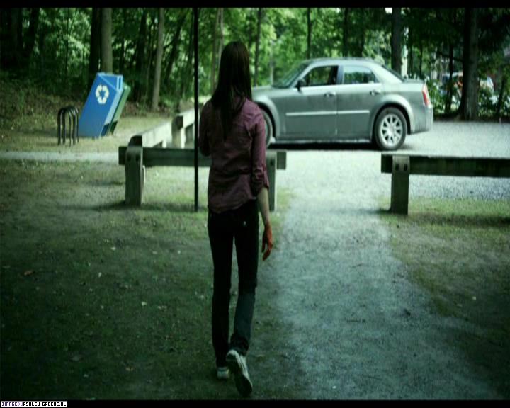Ashley-Greene-dot-nl_SummersBlood-MovieCaptures001907.jpg