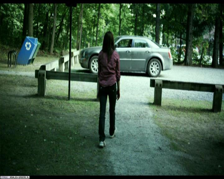 Ashley-Greene-dot-nl_SummersBlood-MovieCaptures001909.jpg
