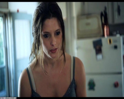 Ashley-Greene-dot-nl_SummersBlood-MovieCaptures000815.jpg