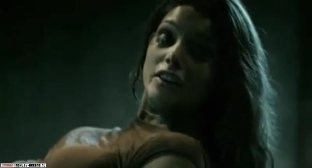 Ashley-Greene-dot-nl_SummersBlood-Trailer024.jpg