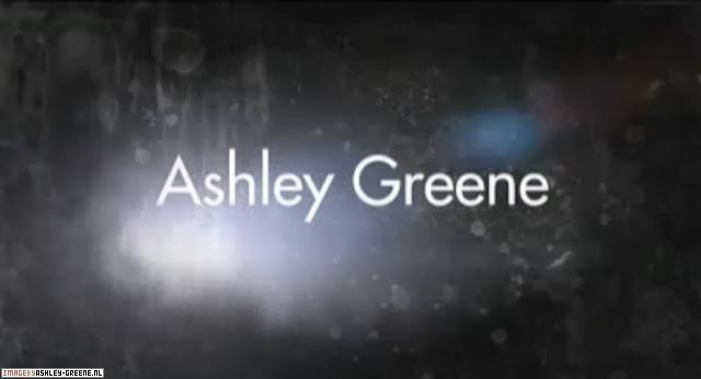 Ashley-Greene-dot-nl_SummersBlood-Trailer053.jpg