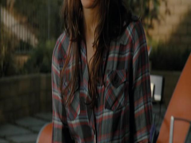 Ashley-Greene-dot-nl-TheApparition1078.jpg