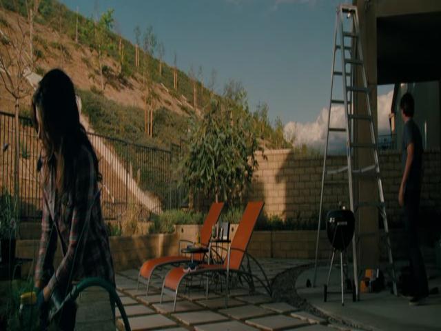 Ashley-Greene-dot-nl-TheApparition1082.jpg