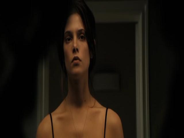 Ashley-Greene-dot-nl-TheApparition1603.jpg