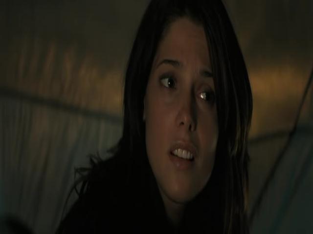 Ashley-Greene-dot-nl-TheApparition1811.jpg