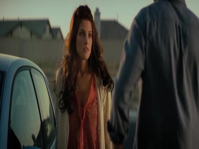 Ashley-Greene-dot-nl-TheApparition2062.jpg