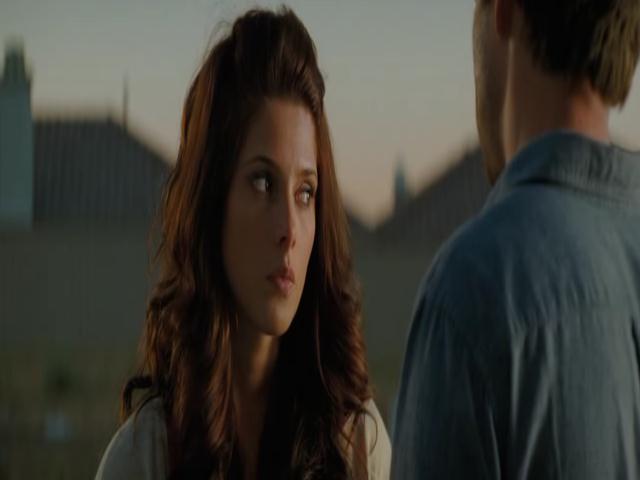 Ashley-Greene-dot-nl-TheApparition2074.jpg