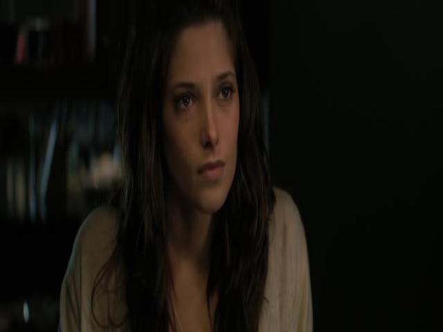 Ashley-Greene-dot-nl-TheApparition2677.jpg