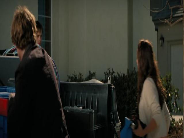 Ashley-Greene-dot-nl-TheApparition3166.jpg
