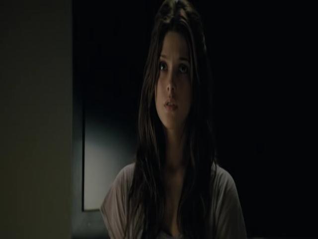 Ashley-Greene-dot-nl-TheApparition3425.jpg